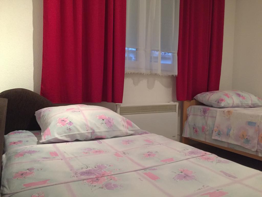 Mfs Apartments Мостар Екстер'єр фото